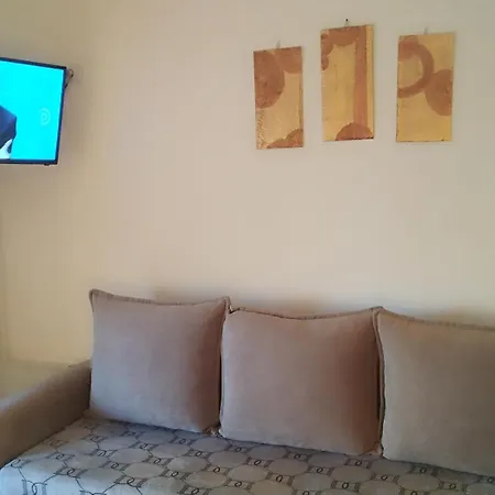 Relax Golem (Tirana)